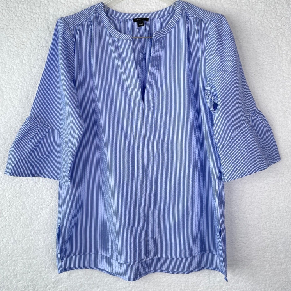 Ann Taylor Womens XS Blue White Striped Seersucker Bell Sleeve Split Neck Blouse